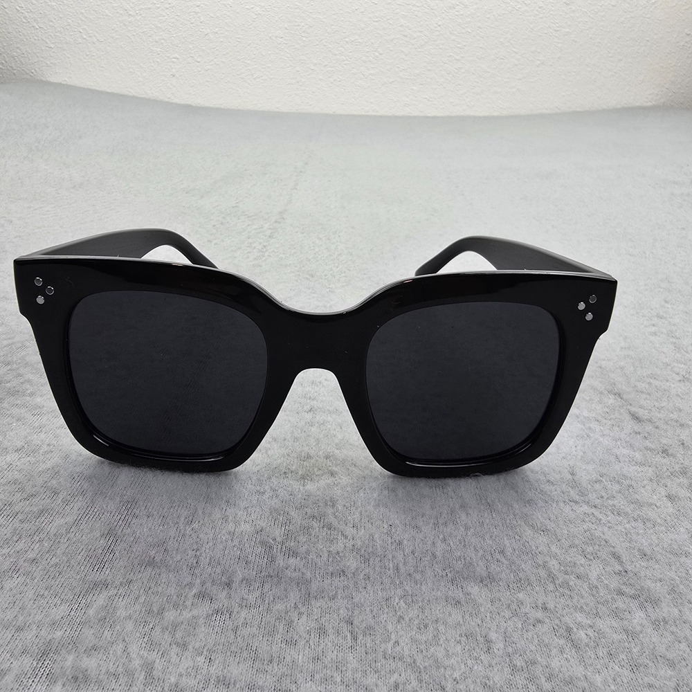 ZeroUV 50 24 145 Black Polarized Square Frame UV Protection Fashion Sunglasses